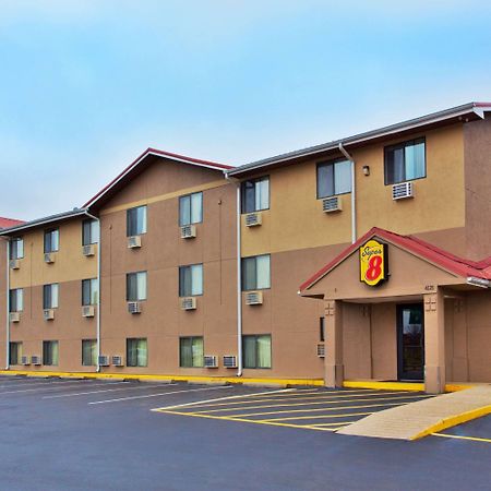 Super 8 By Wyndham Tuscaloosa Hotel Exterior foto